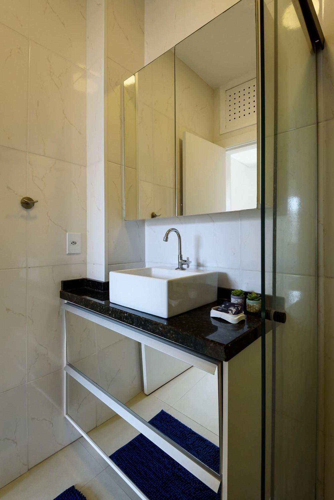 Apartamento 1qto A 120m Da De Copacabana | Nsc 1229/1201 *
